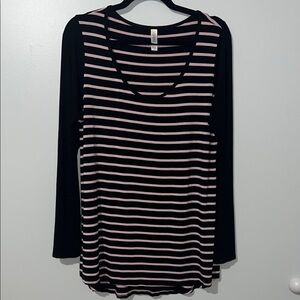 LuLaRoe Black and Pink Striped Lynnae Long Sleeve Tee XL | 16-18